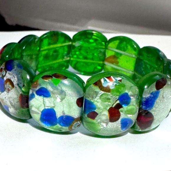 💫 Beautiful Rare Murano Glass Green, Silver Fleck Tutti-Frutti Elastic Bracelet - Picture 13 of 13